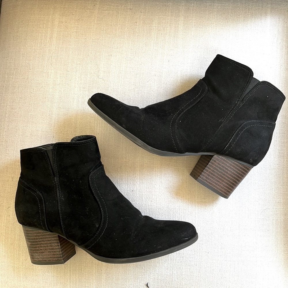 Black Unisa Ankle Boot Size 7.5 - Picture 1 of 5